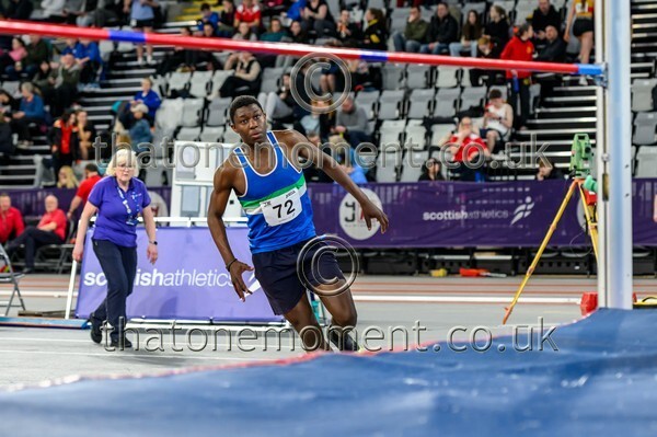 SeniorInd25-919224 - Field Male