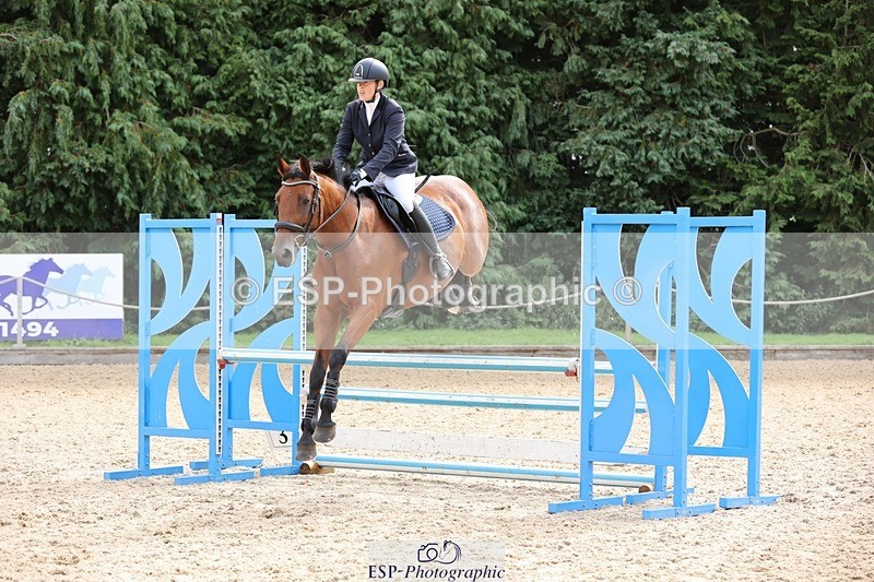 240817-110631-00812 - 03A Snr Disc