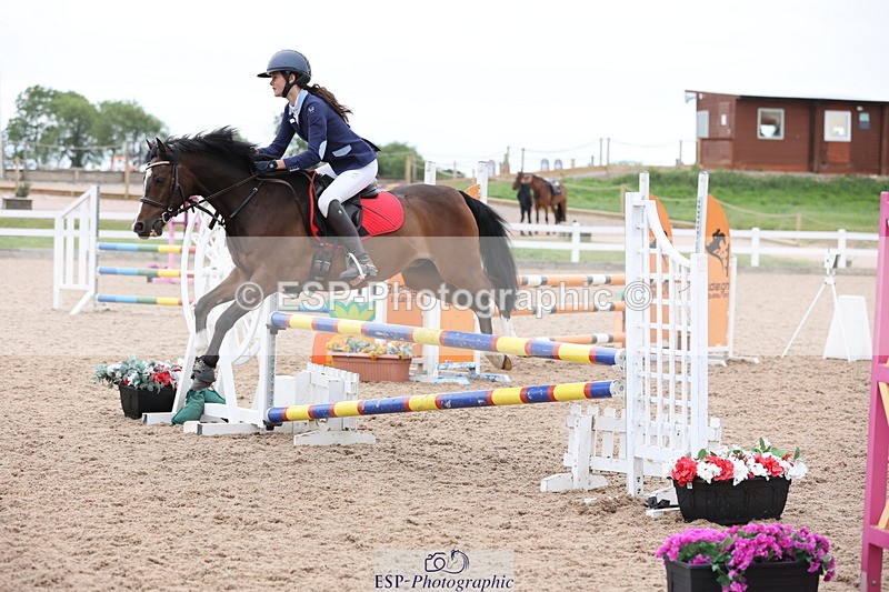 240630A-182809-16408 - Cls 28 Stepping Stones 128cm + 138cm