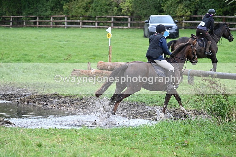 WJ7_1107 - Time at Photographer 12:22 to 12:35