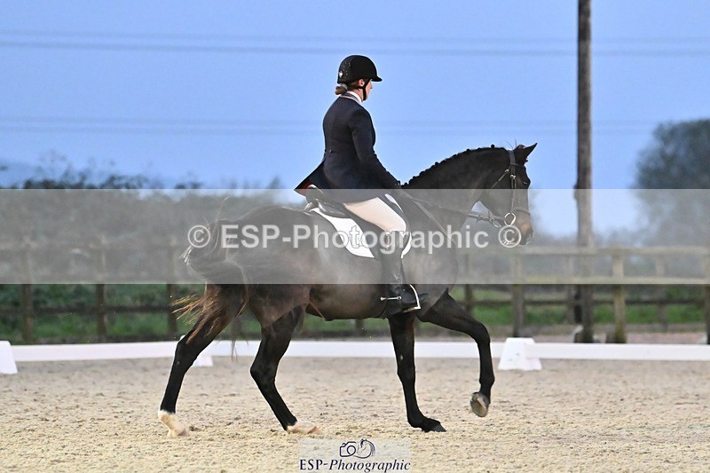 241103-164619-03418 - Novice 1 - 16.18 to 17.50