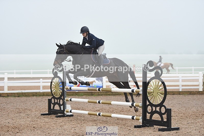 230917A-135430-07238 - Cls 36 1.05m Amateur Qualifier