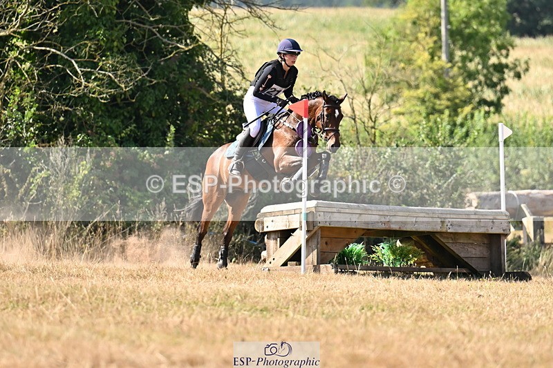 250824A-154024-39311 - 2113-Abbie.Smith-Courtways.Archer