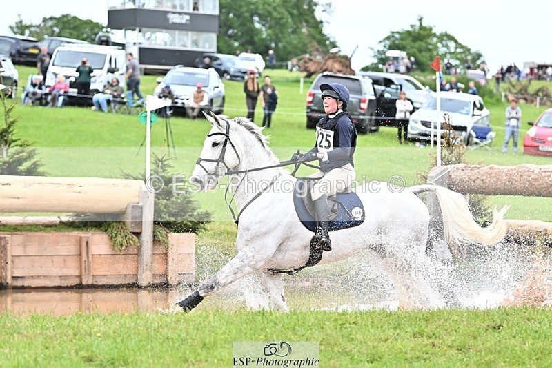 240525-154410-17277 - 225-SLEEHAUN_DANCER-Megan_Lawrence