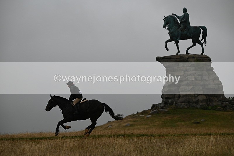 DSC_1462 - Time at Statue 11:54 to 12:12