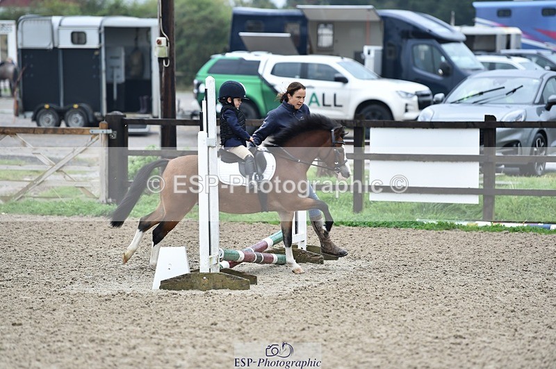 230917-090500-00131 - Cls 01 40cm LR Assisted & unassisted