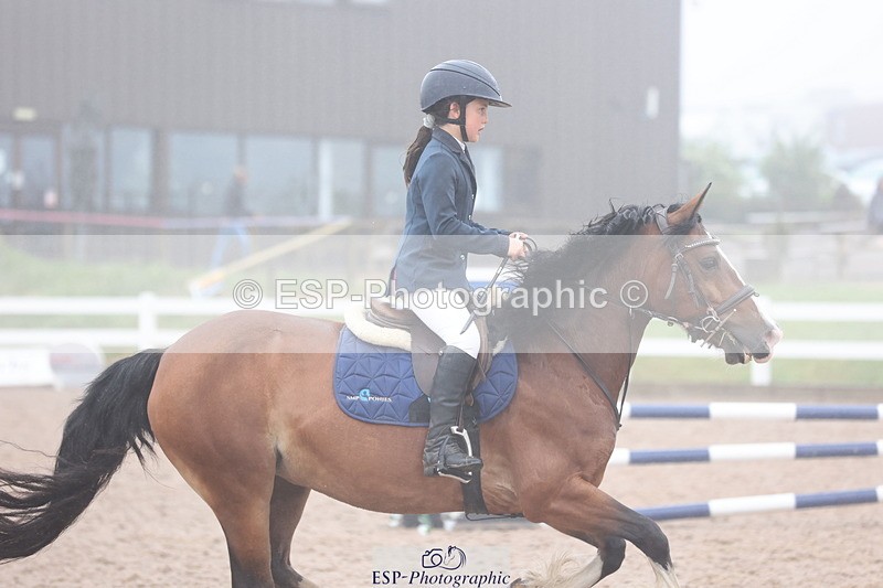 240630A-082718-11205 - Cls 30 British Novice and 80cm Open