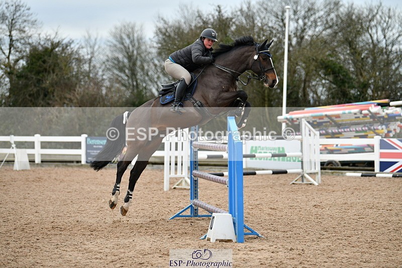 240112A-144037-01277 - Cls 6 Foxhunter and 1.20m Open