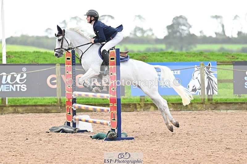 250920-162236-01885 - Cls 22 Pony Intro 90cm Derby