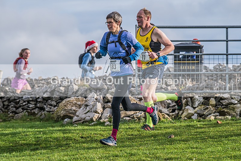 Litton-136 - Litton Christmas Cracker Fell Race (Limestone Series) Sunday 14th December 2025