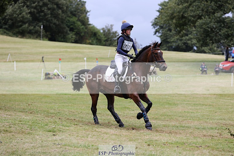 240825X-162020-36470 - 80cm XC 15.30 to 16.30