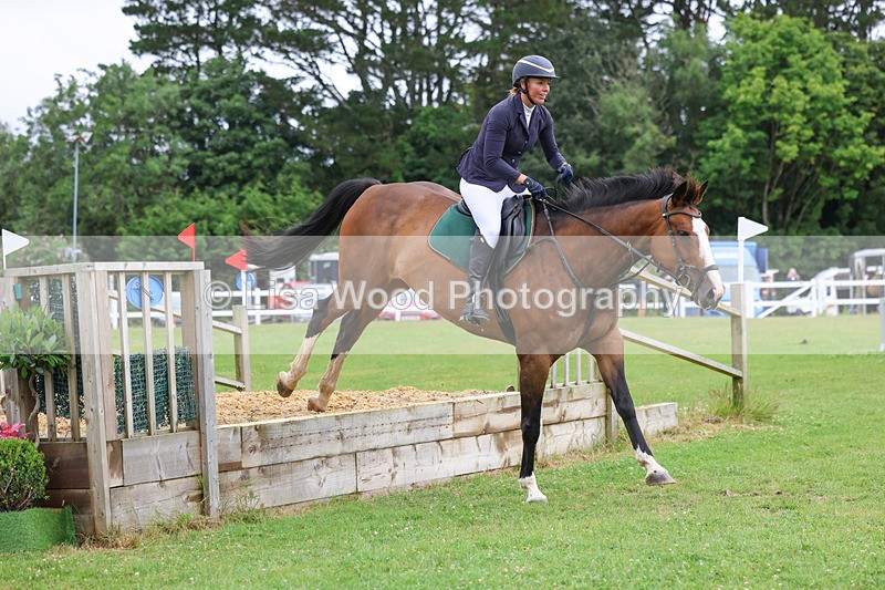 3E7A0927 - Class 4: 70cm Senior