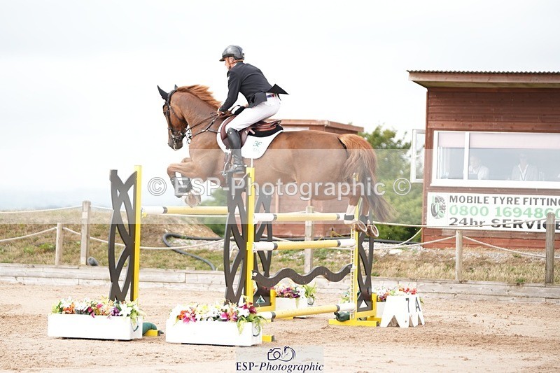 250718-115619-10156 - Cls 2, 3 Star Small Tour Break til End