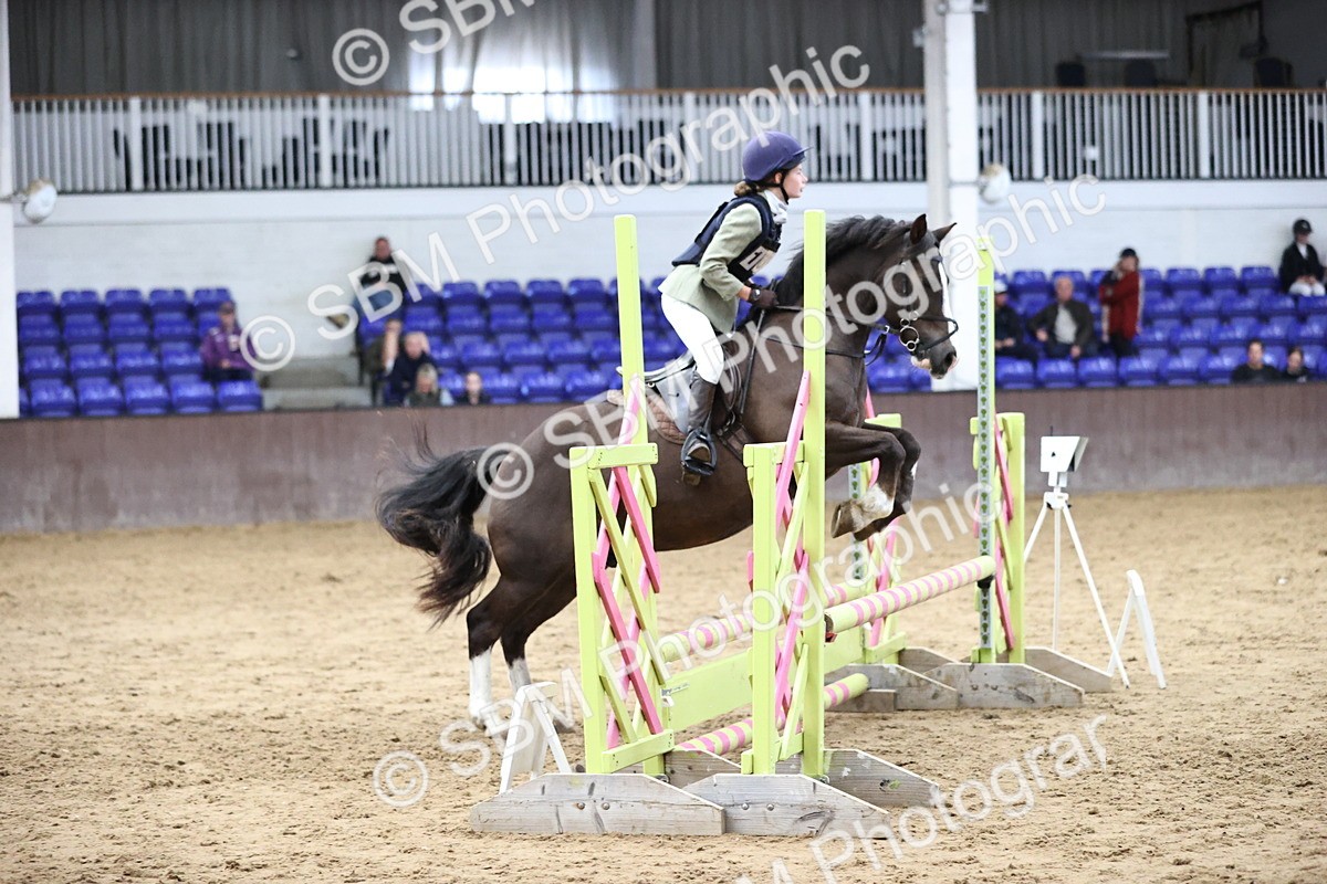 SBM_001809 - Class 5 - Henlow Veterinary Hospital 70cm