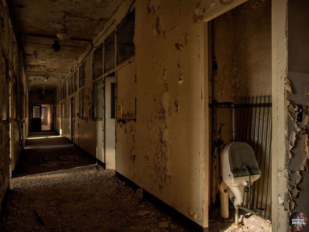 Sydenham/Montebello Hospital (Baltimore, MD) Autoclave