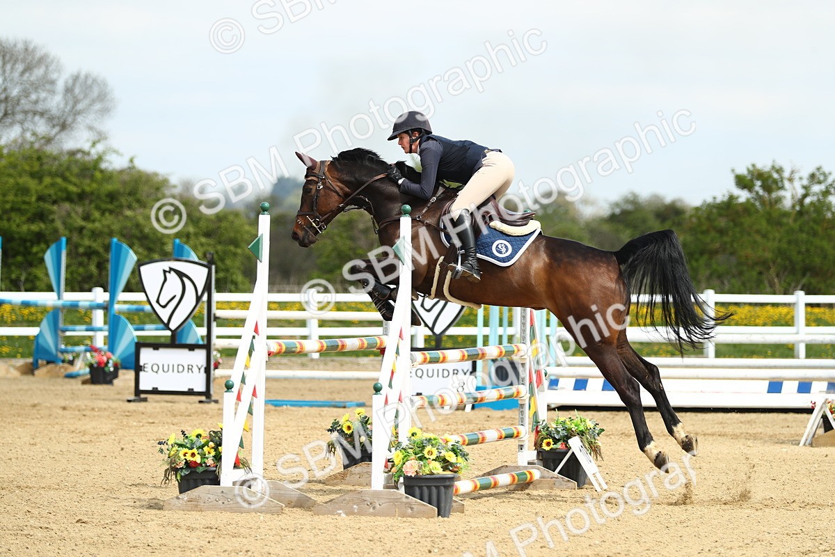 SBM_001223 - Class 4 - Senior Newcomers 1.10m