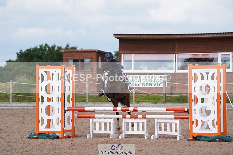 240713A-095110-00127 - Cls 3 A&B Pony BN & 80cm Open