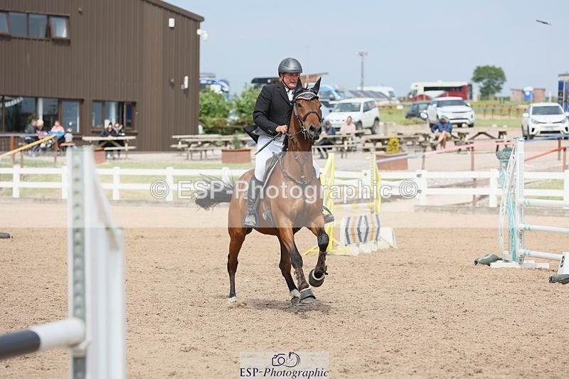 250523-152636-02463 - Cls 12 Nat Am 1.05m