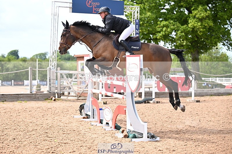 260513B-152725-01232 - Cls 6 Snr Fox and 1.20m Open