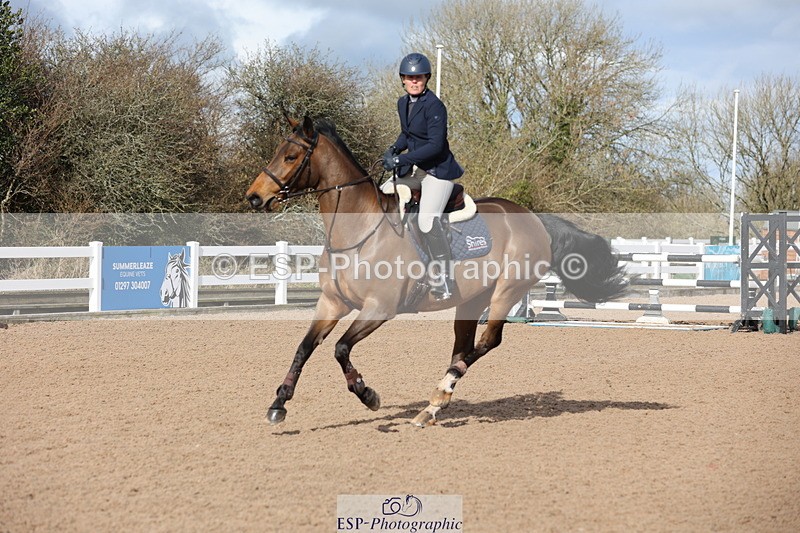 240223A-120311-01054 - Cls 4 Snr 1.05m Open