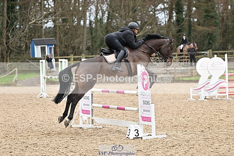 250201A-133539-00834 - Cls 03 Local Horse 110cm