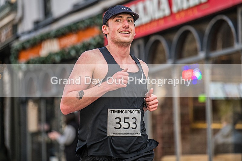 Keswick RTH-267 - Keswick AC Round The Houses Road Race Wednesday 24th April 2024