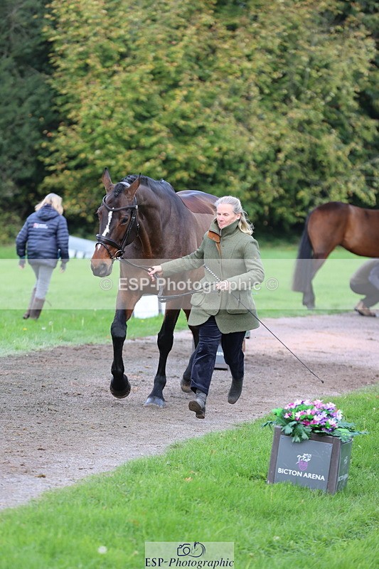 251026A-122147-26041 - H-605-Rebecca.Brown