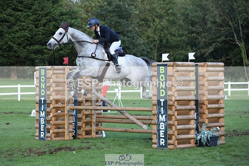 231022-160842-30127 - 557-KILBALLYBOY.SURPRISE-Courtney.Romcke-TrotUp+SJ