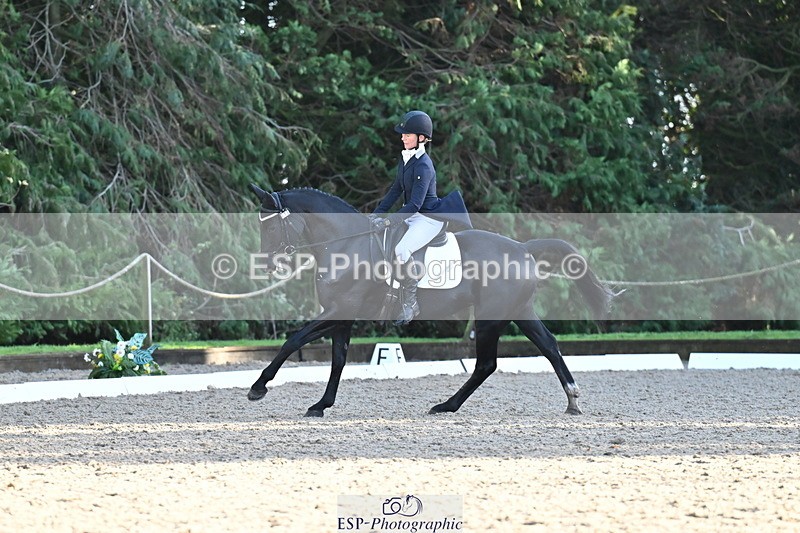 251023A-161336-05816 - A-013-Louisa.Lockwood