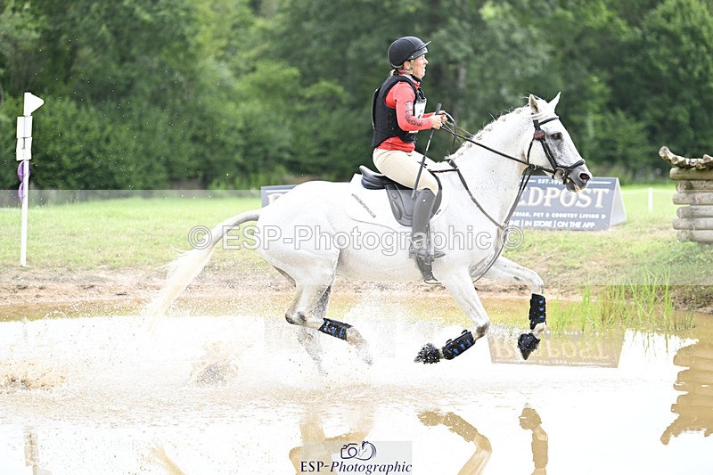 240804-111147-11930 - 411-Kim_Parker-ASHFORD_CLEAVE_ITS_PHENOMENAL