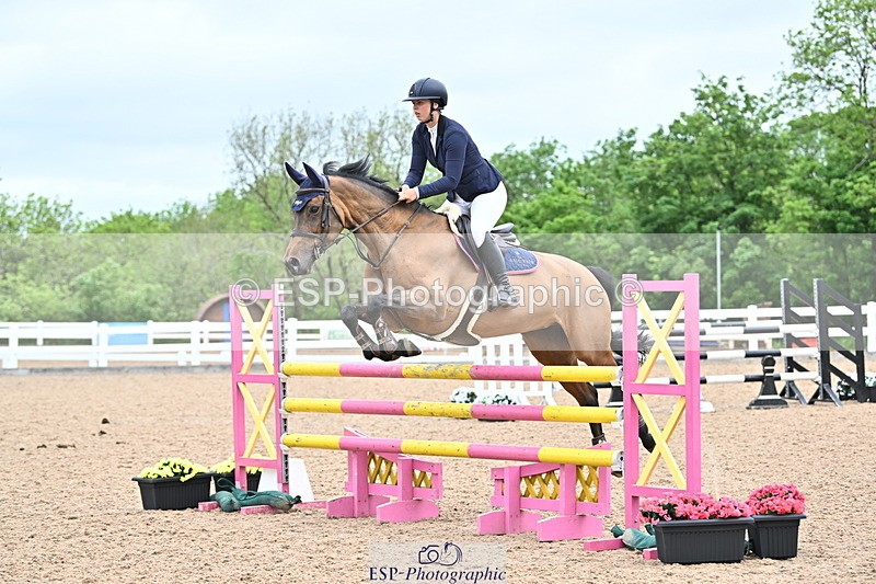 240523A-104635-01576 - Cls 1 Snr 1.05m and 1.10m