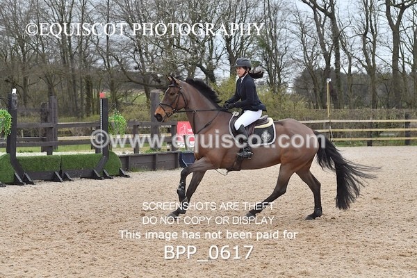 BPP_0617 - CLASS 4 Senior BritiNovice/ 90cm Open