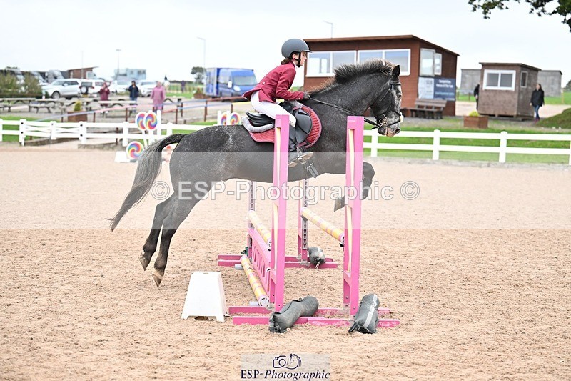 250920-102226-00201 - Cls 20+21 Club and Schools 60cm