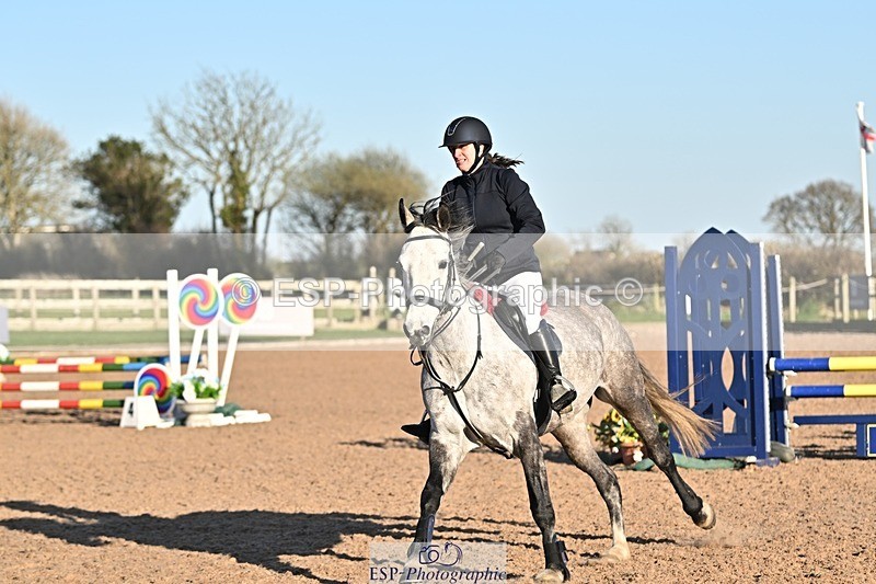 250401-180106-00524 - 80cm Classes