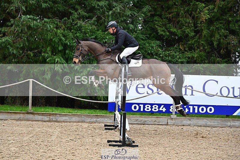 250216A-142130-02854 - Cls 11 Foxhunter and 1.20m Open