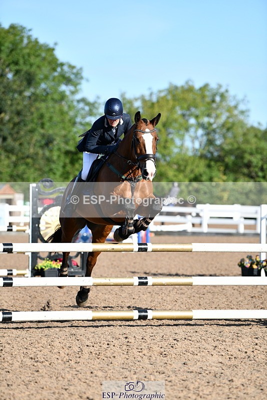 240913A-090937-02857 - Cls 20 Snr British Novice and 90cm Open
