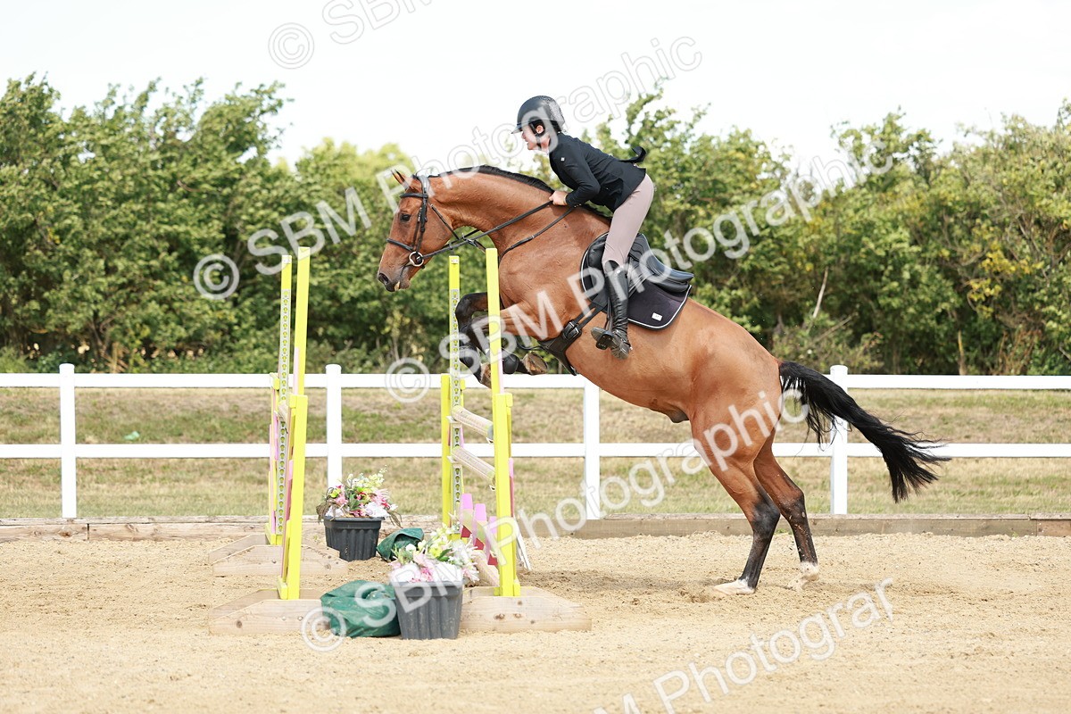 SBM_007708 - Class 3 - Senior Newcomers - 1.10m Open