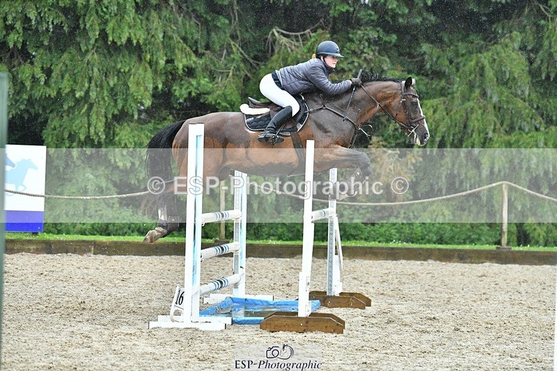 230714-111139-31732 - Cls 76 A&B Snr Newc & 1.10m Open