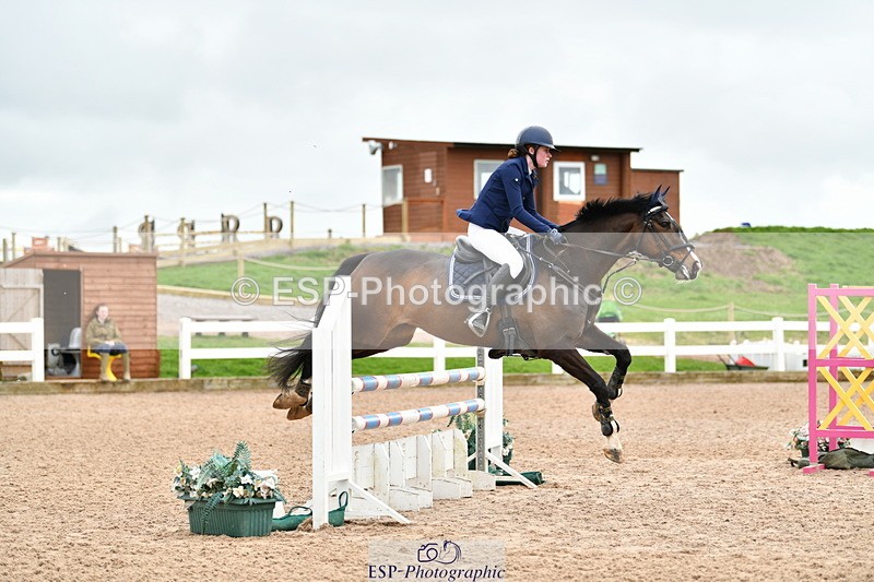 240317A-114744-06040 - Cls 32 95cm National Amateur Quali