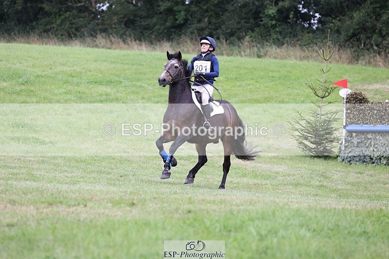 240831A-142908-03789 - 201-Abi.Mobbs-MYSTICAL.ADMIRAL