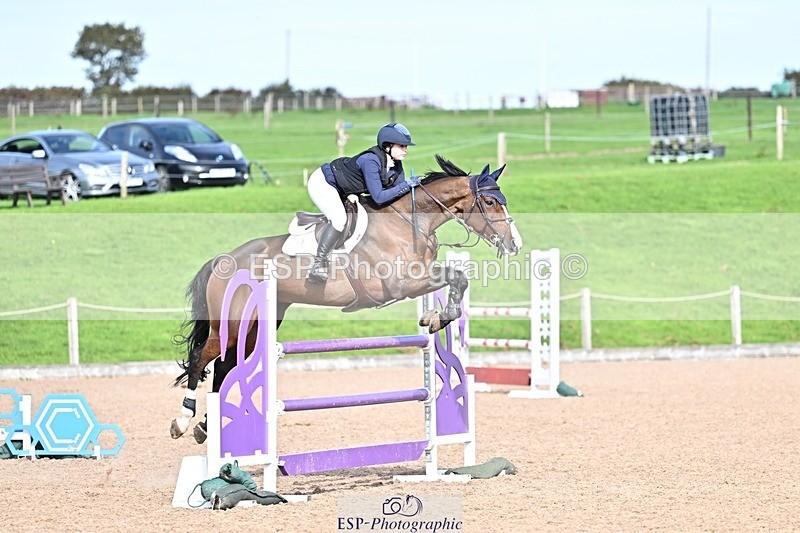 251001-151526-00548 - Cls 6 Foxhunter and 1.20m Open