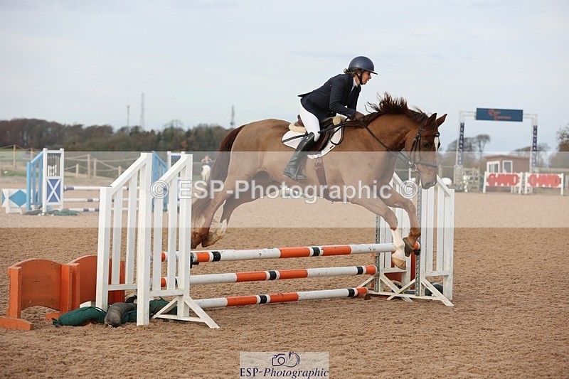 241117X-093305-03384 - Cls 25&26s 70cm