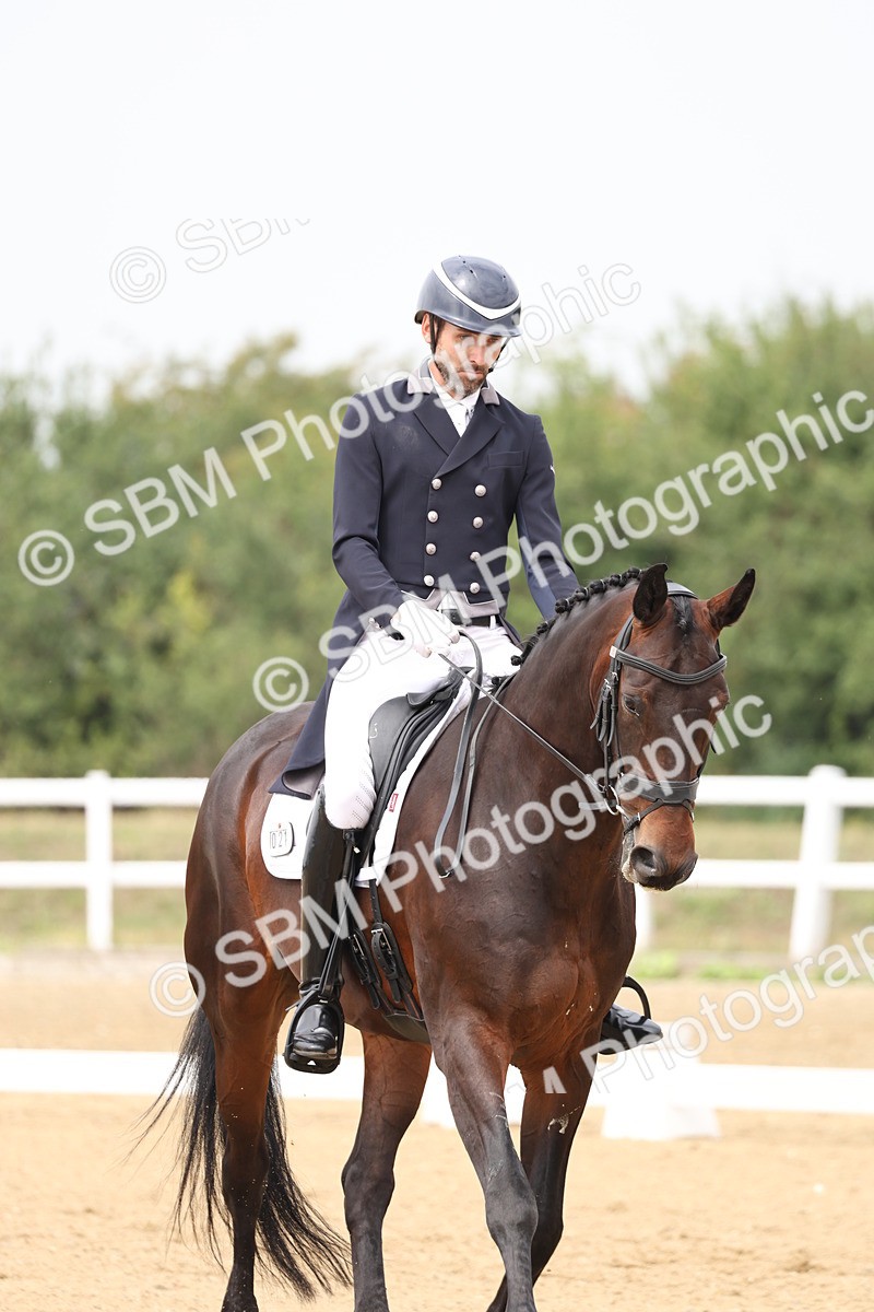 SBM_007092 - Class 9 - FEI INT I - 13.37-14.33