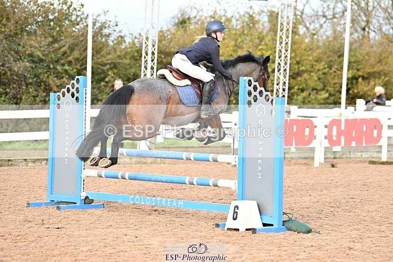 241117X-101632-03618 - Cls 09s Pony intro 90cm