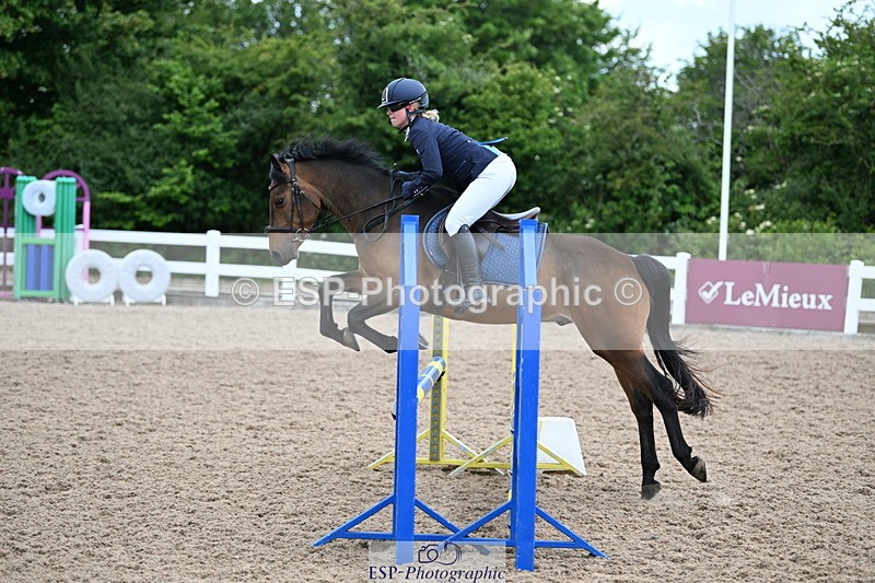 240611A-164724-00291 - 70cm