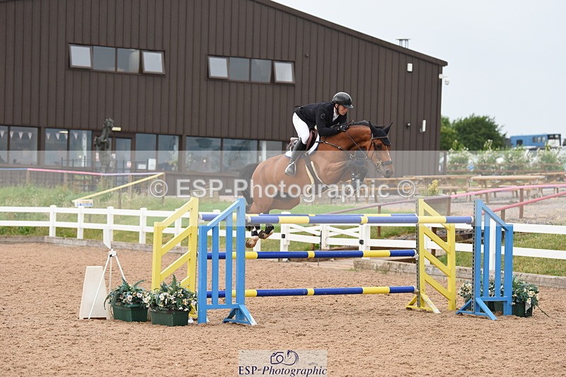 230628A-162728-01049 - Cls 6 1.30 & 1.40m Open