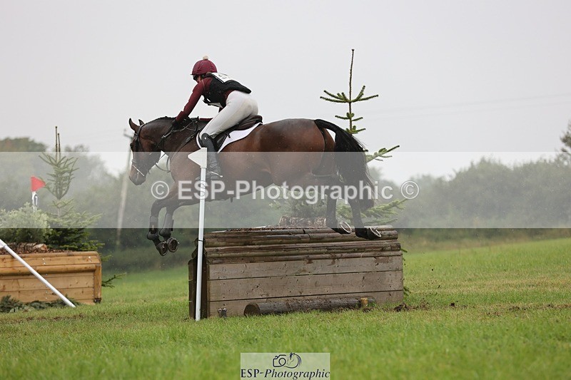 240901A-155855-11091 - 523-Georgie.Selley-VICARSTOWN.VICTOR