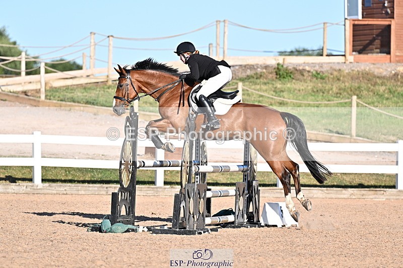 250708A-190332-00721 - 100cm Classes