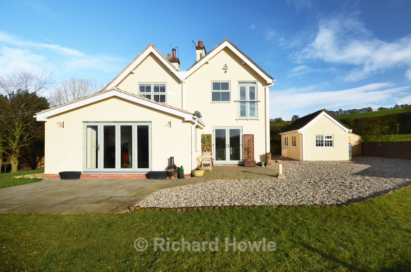  - Modern Farmhouse