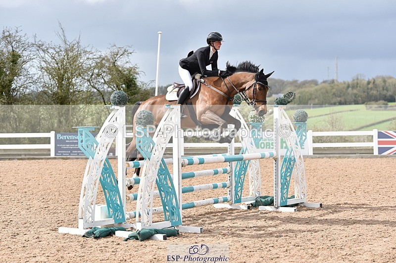 240327A-124858-00453 - Cls 4 Newcomers and 1.10m Open